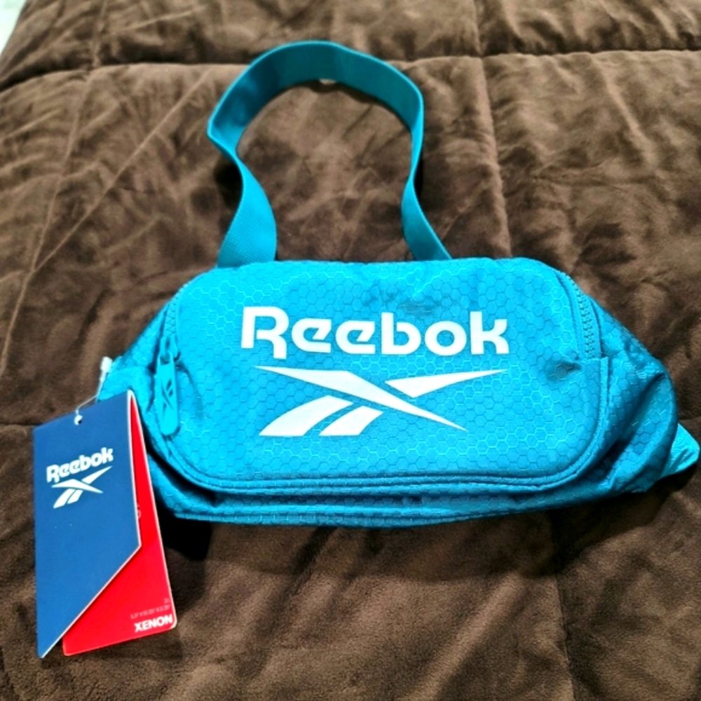 NWT Reebok Xenon Fanny Pack in Seaport Teal
